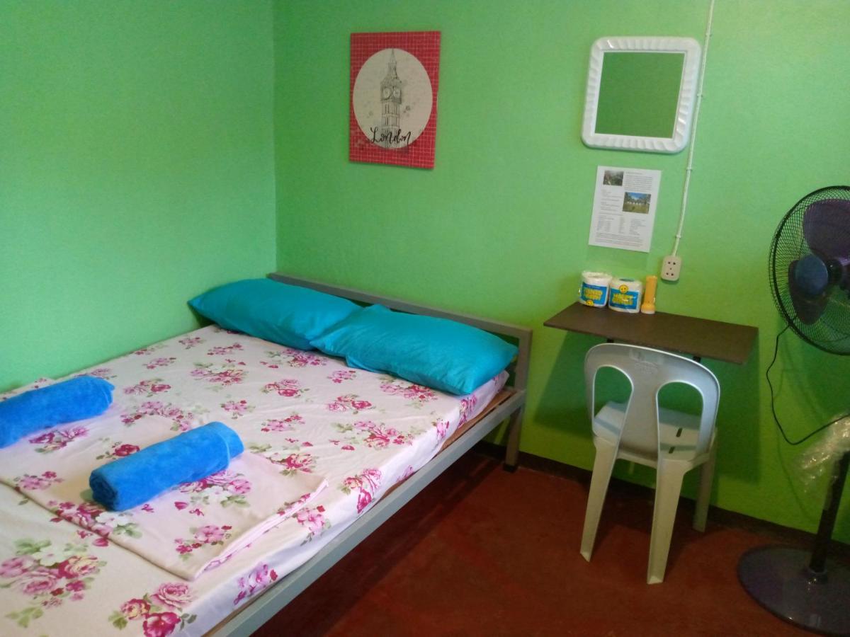 Junjals Backpackers Chalet Bohol 외부 사진